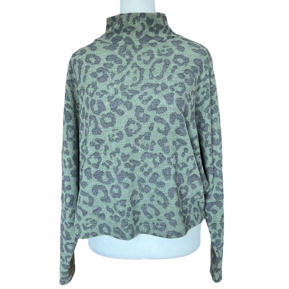 ABOUND Green Leopard Drop Shoulder Sweater